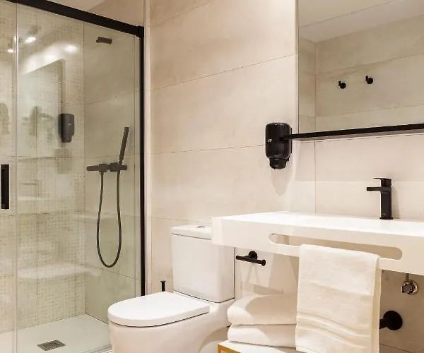 Apartment Mayal Con Piscina